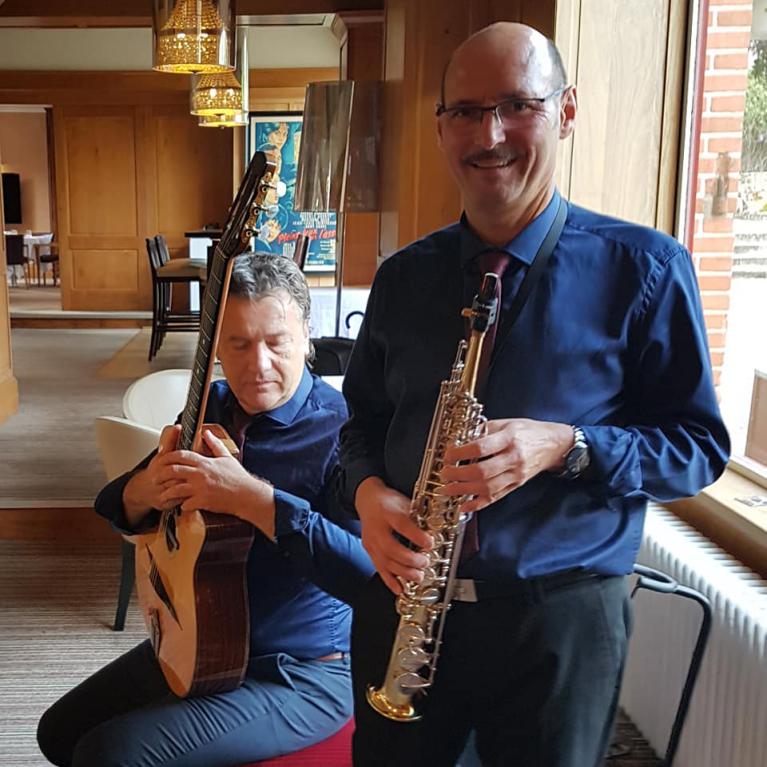 Jeudi 01 août 2019, nous étions en formule Duo (Saxophone &#38; Guitare) au Club House du domaine de la Bretesche à Missillac (44) !
